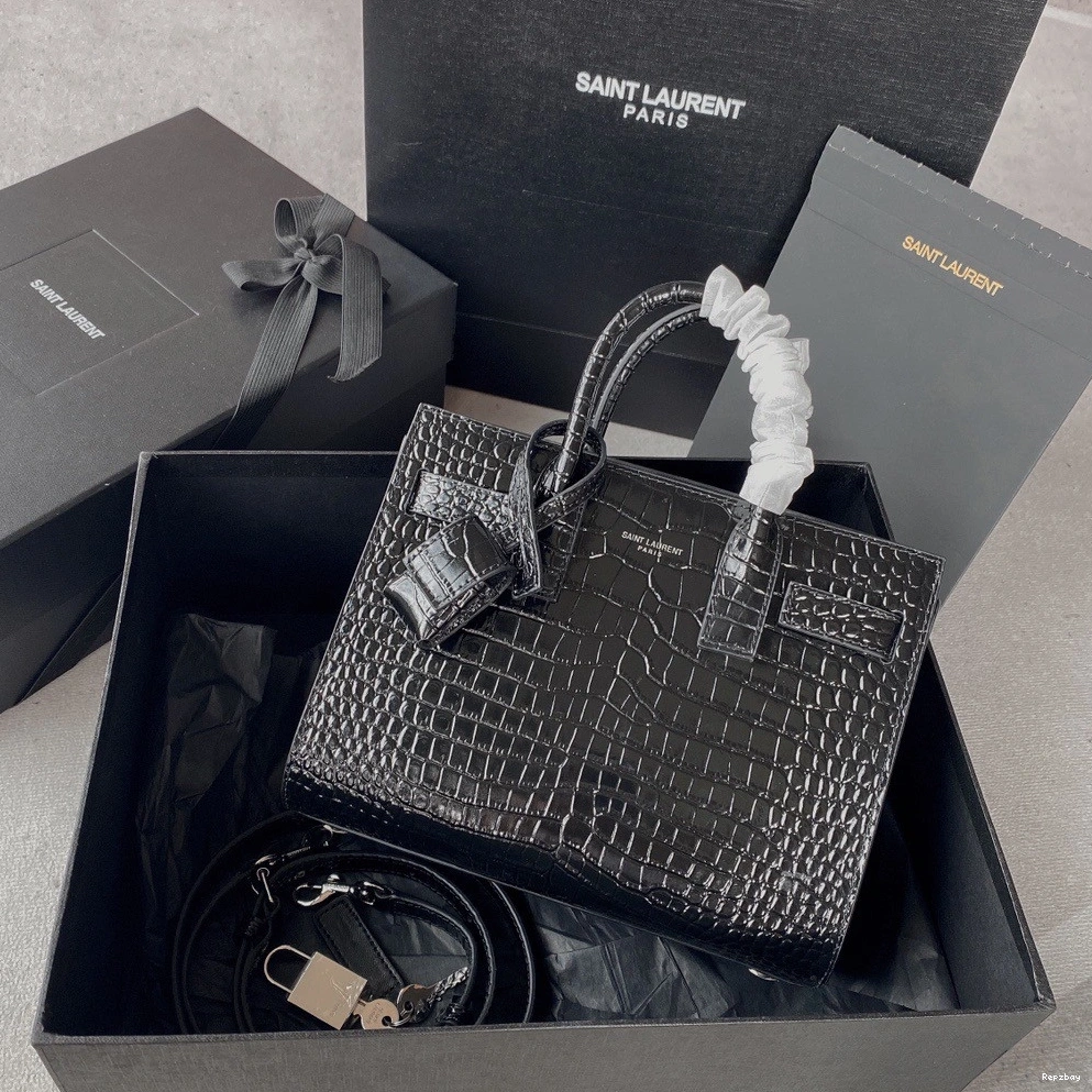Rep ladies REP DE JOUR YSL SAC NANO 0818